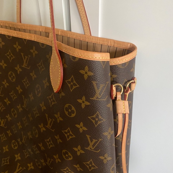 Louis Vuitton Neverfull GM - Picture 7 of 10